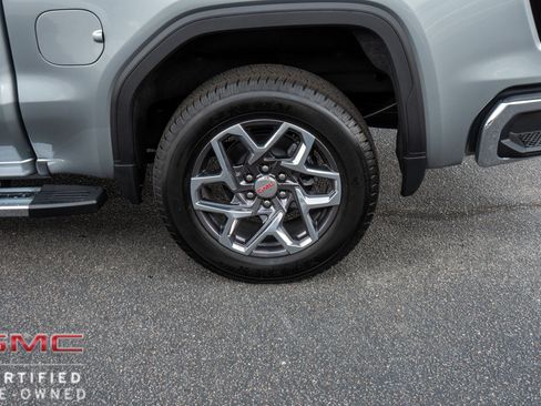 Used 2026 GMC Sierra 1500 SLT w/ SLT Premium Package AWD/4WD image 11