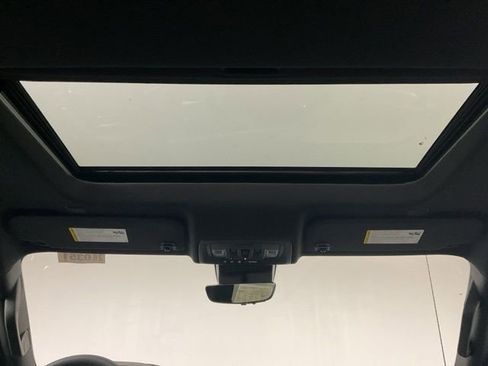 New 2026 Chevrolet Silverado 1500 ZR2 w/ LPO, Dark Essentials Package image 31