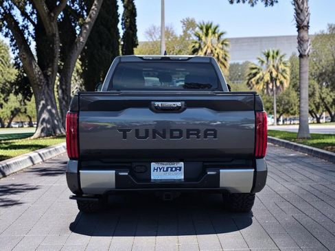 Used 2025 Toyota Tundra Limited AWD/4WD image 6