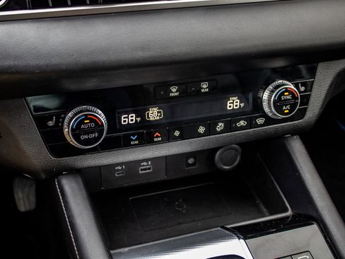 Used 2024 Mitsubishi Outlander SEL image 33