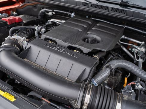 Used 2025 Nissan Frontier Pro-X RWD image 27