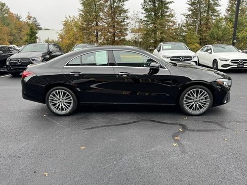 Used 2025 Mercedes-Benz CLA 250 4MATIC image 2