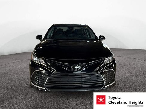 Used 2023 Toyota Camry LE w/ Convenience Package image 8
