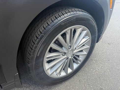 Used 2019 Hyundai Kona SEL FWD image 27