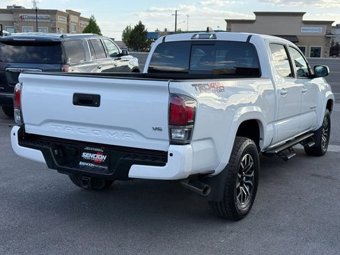 Used 2020 Toyota Tacoma TRD Sport w/ TRD Premium Sport Package image 7