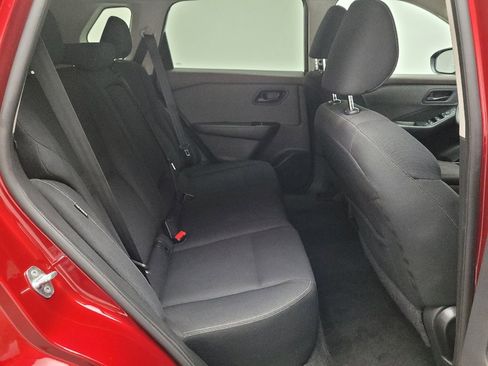 Used 2023 Nissan Rogue S image 19