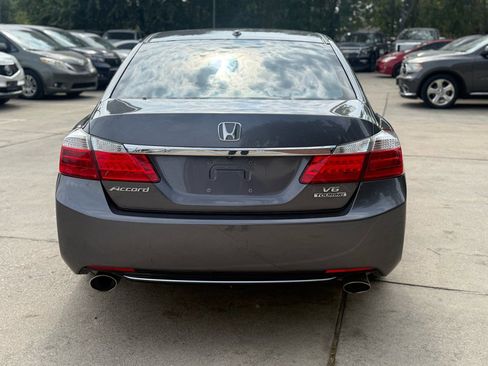 Used 2015 Honda Accord Touring image 5
