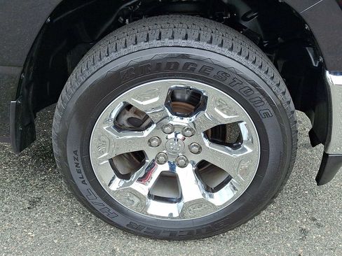 Used 2022 RAM 1500 Big Horn AWD/4WD image 8