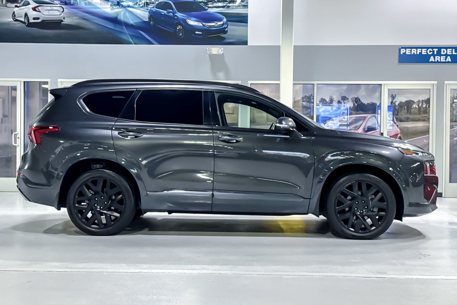 Used 2023 Hyundai Santa Fe Calligraphy FWD image 8
