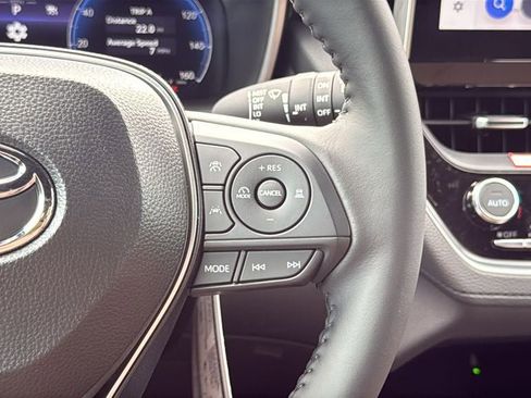 New 2026 Toyota Corolla Cross XLE FWD image 31