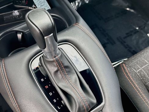 Certified 2026 Honda HR-V Sport image 15