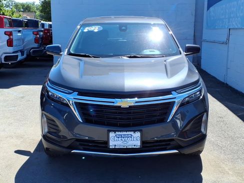 Used 2023 Chevrolet Equinox LT AWD/4WD image 2