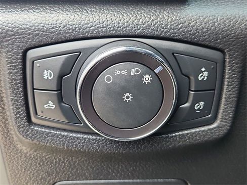 Used 2018 Ford F150 XLT w/ Equipment Group 302A Luxury image 17