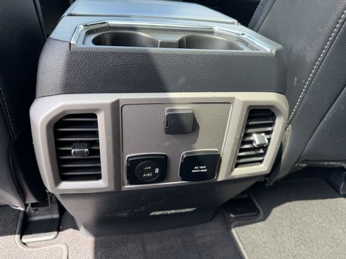 Used 2022 Ford F350 Lariat w/ Lariat Ultimate Package AWD/4WD image 37