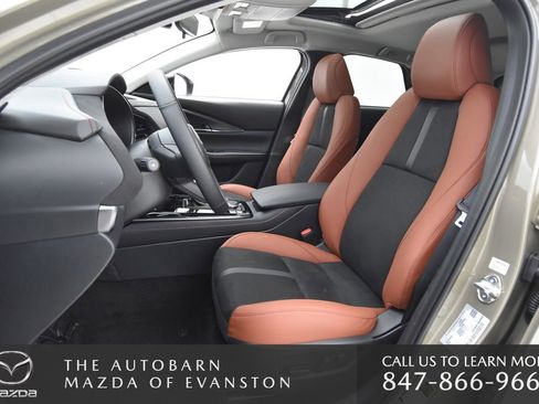 Used 2025 MAZDA CX-30 Carbon image 21