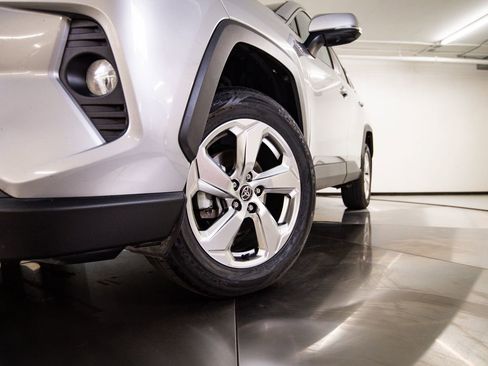 Used 2021 Toyota RAV4 Limited AWD/4WD image 12