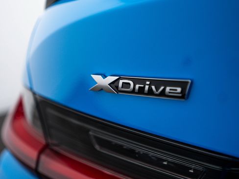 Used 2026 BMW M3 Competition AWD/4WD image 25