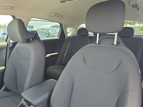 New 2026 Kia K4 FWD image 21