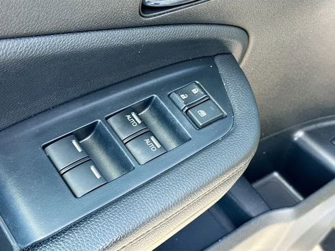 Used 2022 Honda Pilot Sport image 17