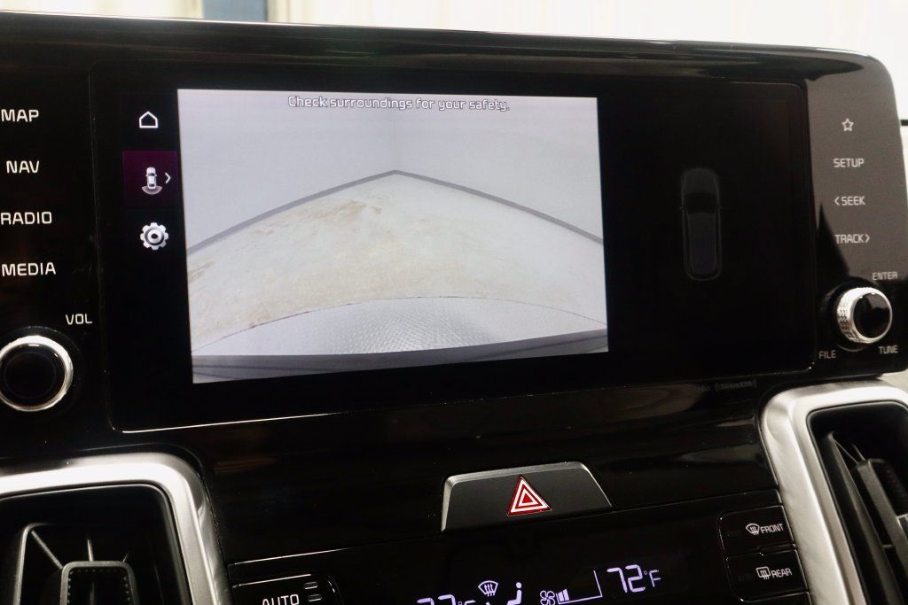 Used 2022 Kia Sorento S FWD image 2