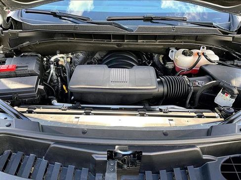 Certified 2025 Chevrolet Tahoe Premier image 11