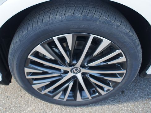 Used 2026 Lexus RX 350h image 26