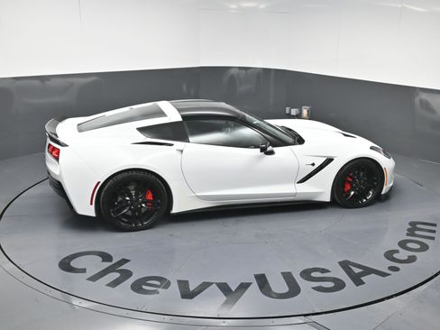 Used 2016 Chevrolet Corvette 2LT w/ 2LT Preferred Equipment Group image 34