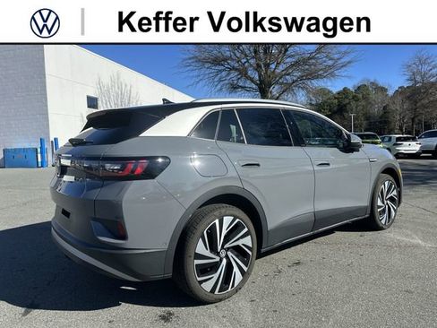 New 2025 Volkswagen ID.4 Pro S Plus AWD/4WD image 5