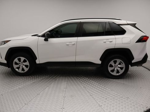 Used 2020 Toyota RAV4 LE FWD image 12