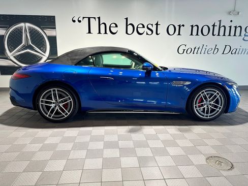 Used 2022 Mercedes-Benz SL 55 AMG 4MATIC image 13