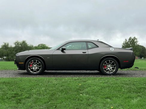 Used 2017 Dodge Challenger GT w/ Driver Convenience Group AWD/4WD image 22