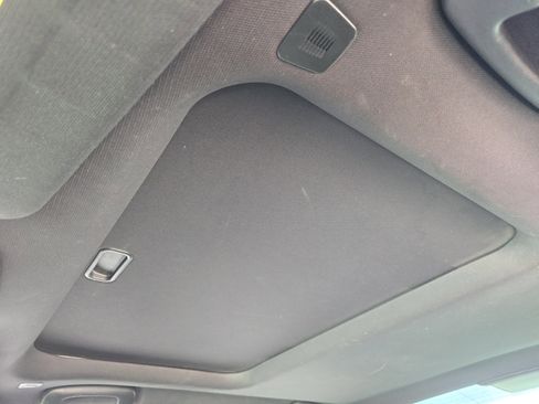 Used 2023 Dodge Charger R/T w/ Blacktop Package image 28