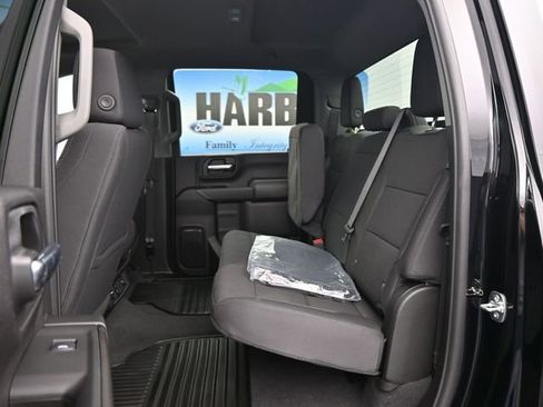 Used 2025 Chevrolet Silverado 2500 Custom w/ Custom Value Package AWD/4WD image 8