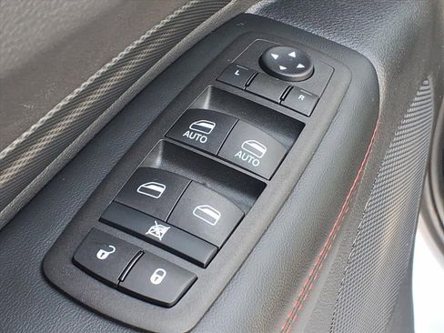 Used 2025 Dodge Durango GT image 13