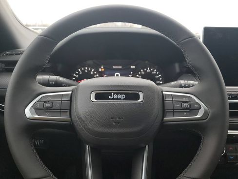 New 2026 Jeep Compass Latitude AWD/4WD image 21