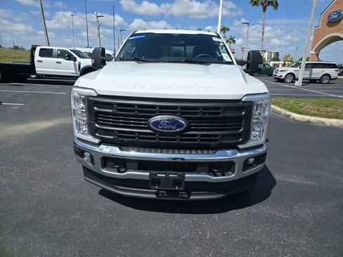 Used 2025 Ford F350 XL image 3