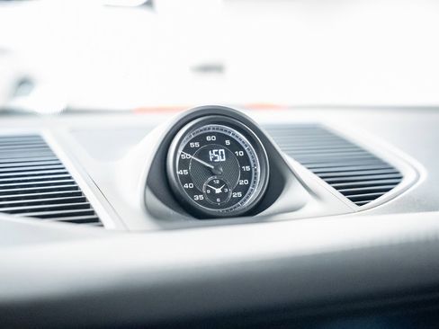 Used 2023 Porsche Macan T image 51