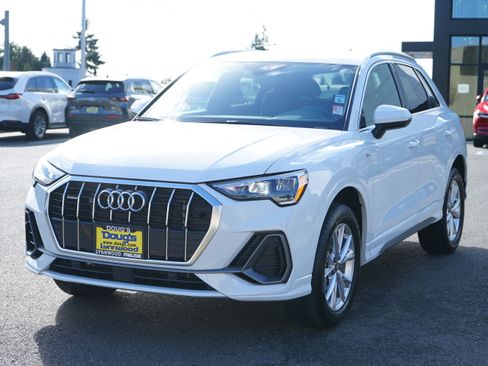 Used 2022 Audi Q3 2.0T Premium w/ Convenience Package image 10