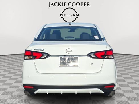 Certified 2025 Nissan Versa S w/ Trunk Package FWD image 6