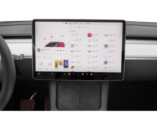 Used 2025 Tesla Model Y Long Range RWD image 10