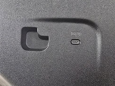 Certified 2026 Chevrolet Traverse LT w/ Enhanced Driving Package image 19