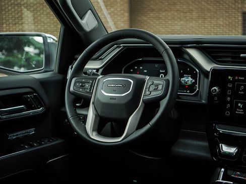 New 2026 GMC Sierra 1500 Denali w/ Denali Reserve Package AWD/4WD image 14