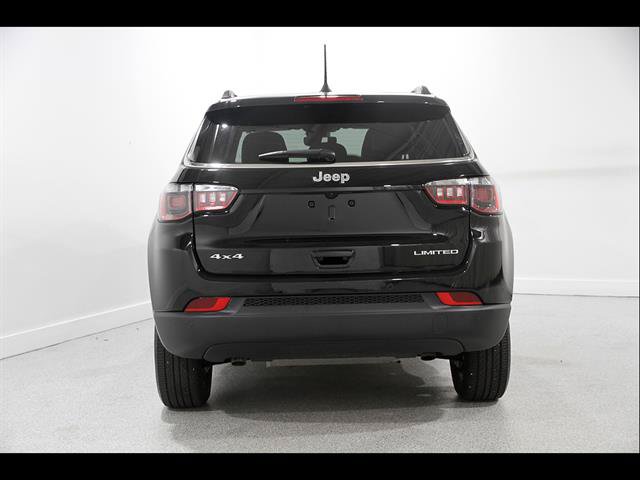 Used 2025 Jeep Compass Limited AWD/4WD image 20