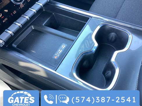 Used 2025 GMC Acadia Elevation image 36