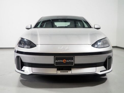 Used 2025 Hyundai Ioniq 6 SE RWD image 42