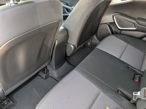 Certified 2025 Kia Soul LX image 18