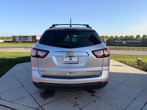 Used 2013 Chevrolet Traverse LT FWD image 4