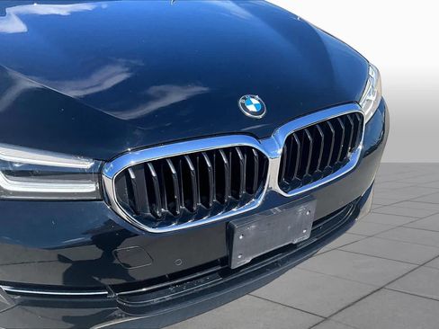 Used 2023 BMW 530i w/ Premium Package RWD image 28