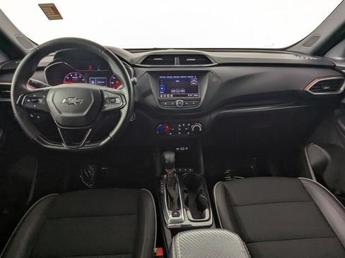 Used 2021 Chevrolet TrailBlazer RS w/ Driver Confidence Package FWD image 16