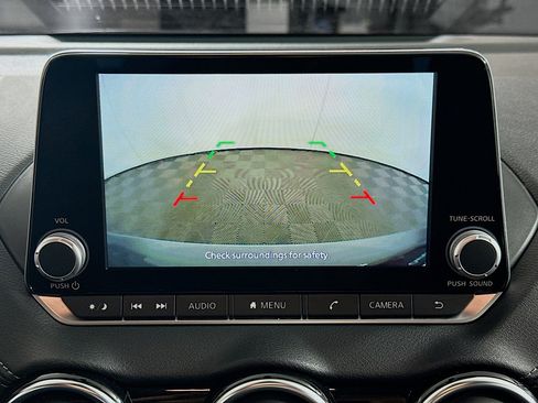 Used 2025 Nissan Sentra SV image 21